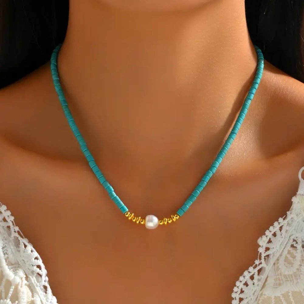 Turquoise Freshwater Pearl Collarbone Necklace